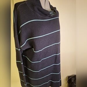 J. Jill Men's Black and Blue Striped Reversable Crewneck Sweater Size Large
